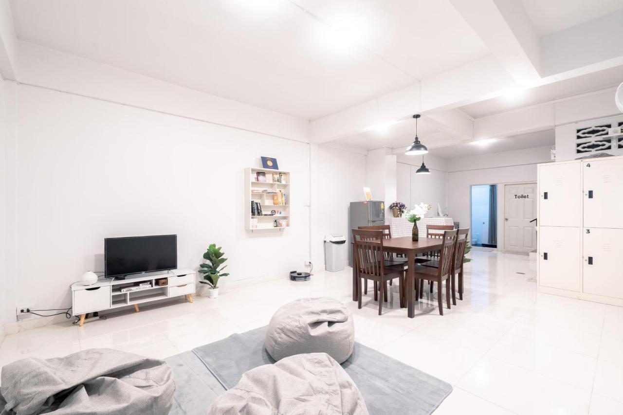 Heimish Hostel チエンマイ エクステリア 写真