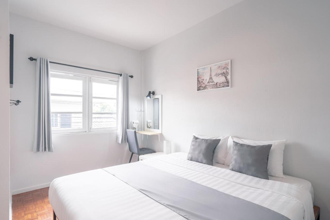 Heimish Hostel チエンマイ エクステリア 写真